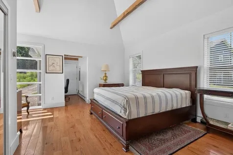 11 Ledgewood Drive Brunswick ME 04011