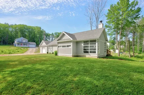 11 Ledgewood Drive Brunswick ME 04011