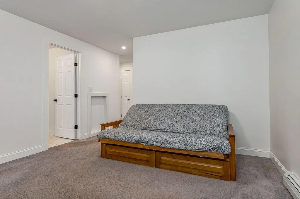 21 Bateman Street Sanford ME 04073