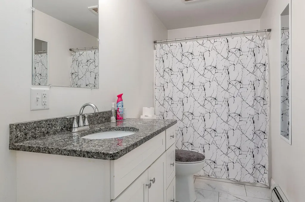 21 Bateman Street Sanford ME 04073