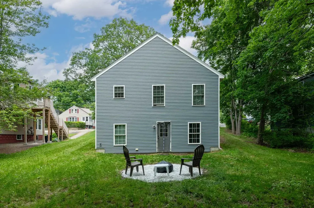 21 Bateman Street Sanford ME 04073