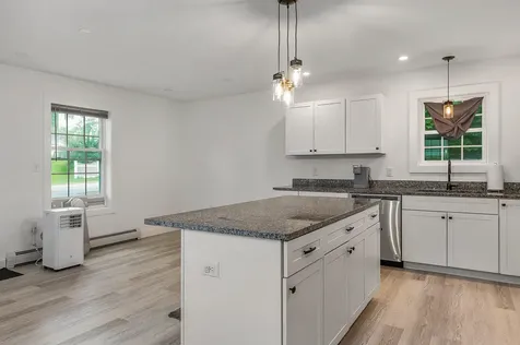 21 Bateman Street Sanford ME 04073