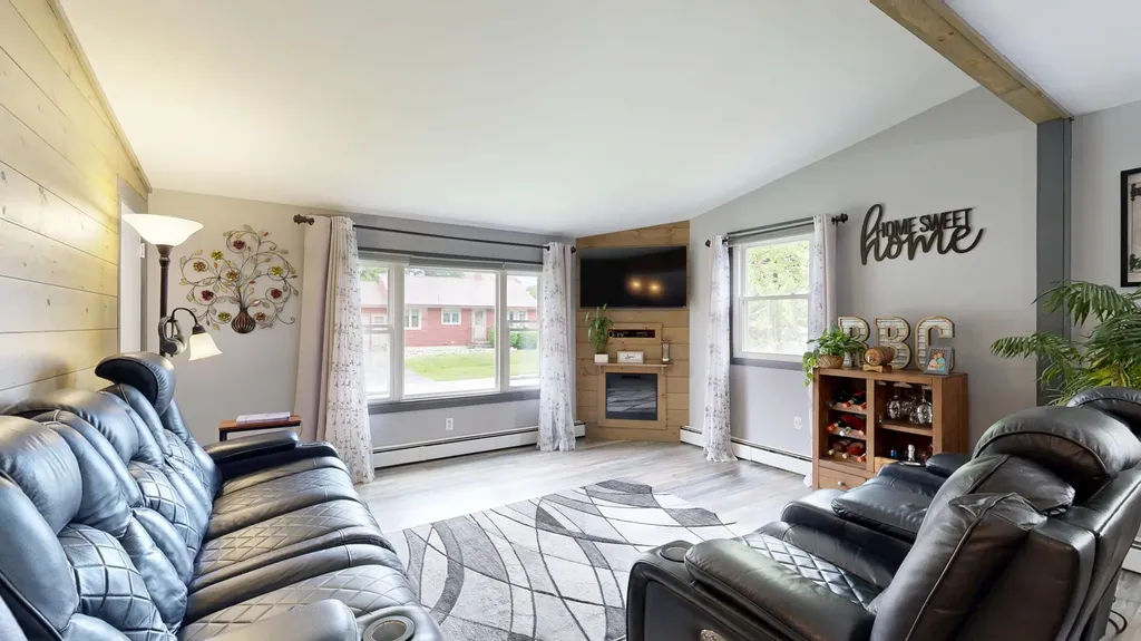 26 Columbia Street Lewiston ME 04240