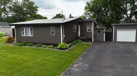 26 Columbia Street Lewiston ME 04240