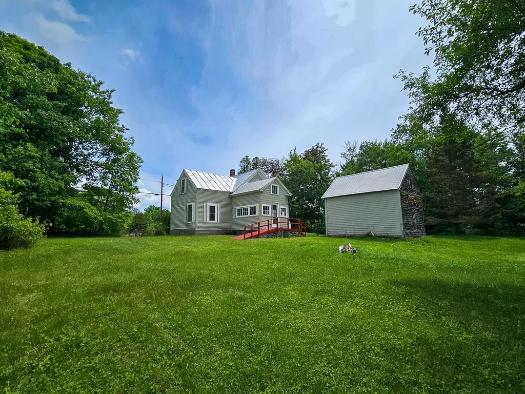 42 Zions Hill Road Chesterville ME 04938