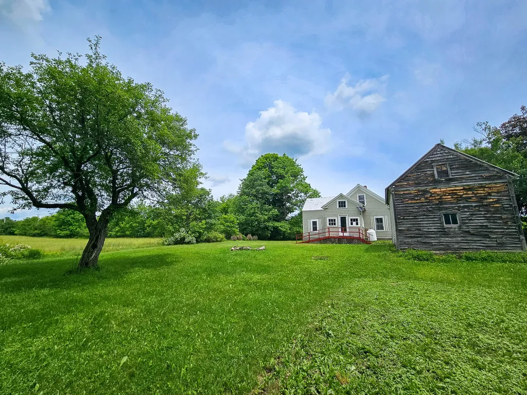 42 Zions Hill Road Chesterville ME 04938