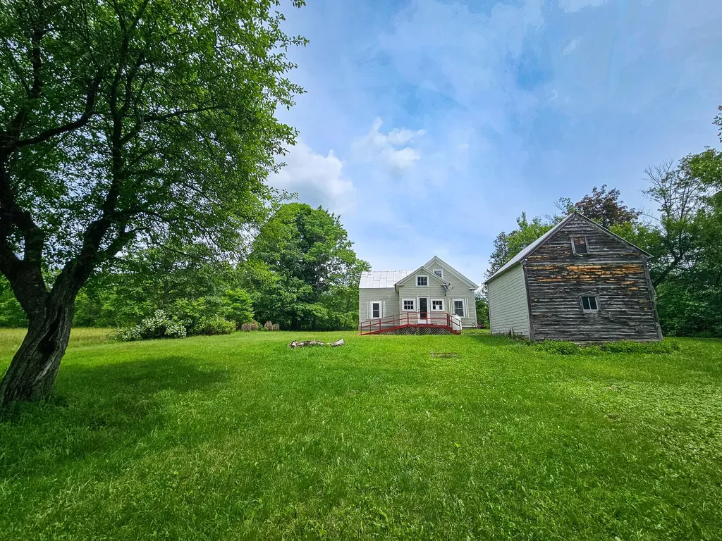 42 Zions Hill Road Chesterville ME 04938