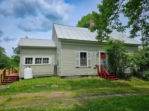 42 Zions Hill Road Chesterville ME 04938