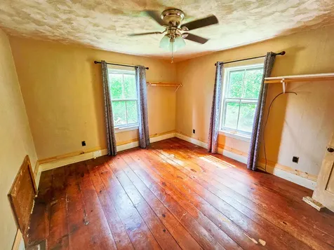 42 Zions Hill Road Chesterville ME 04938