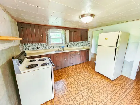 42 Zions Hill Road Chesterville ME 04938
