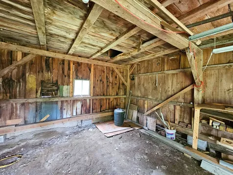 42 Zions Hill Road Chesterville ME 04938