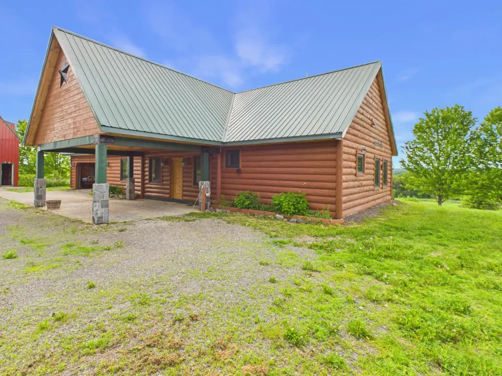 207 Forest Avenue Easton ME 04740
