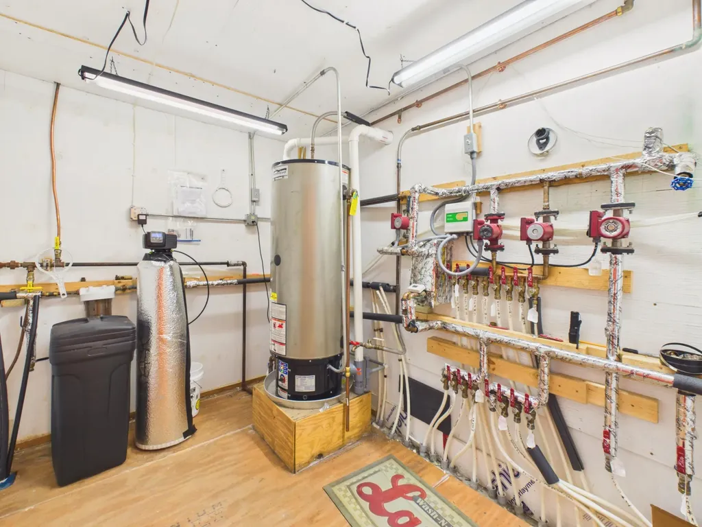 207 Forest Avenue Easton ME 04740