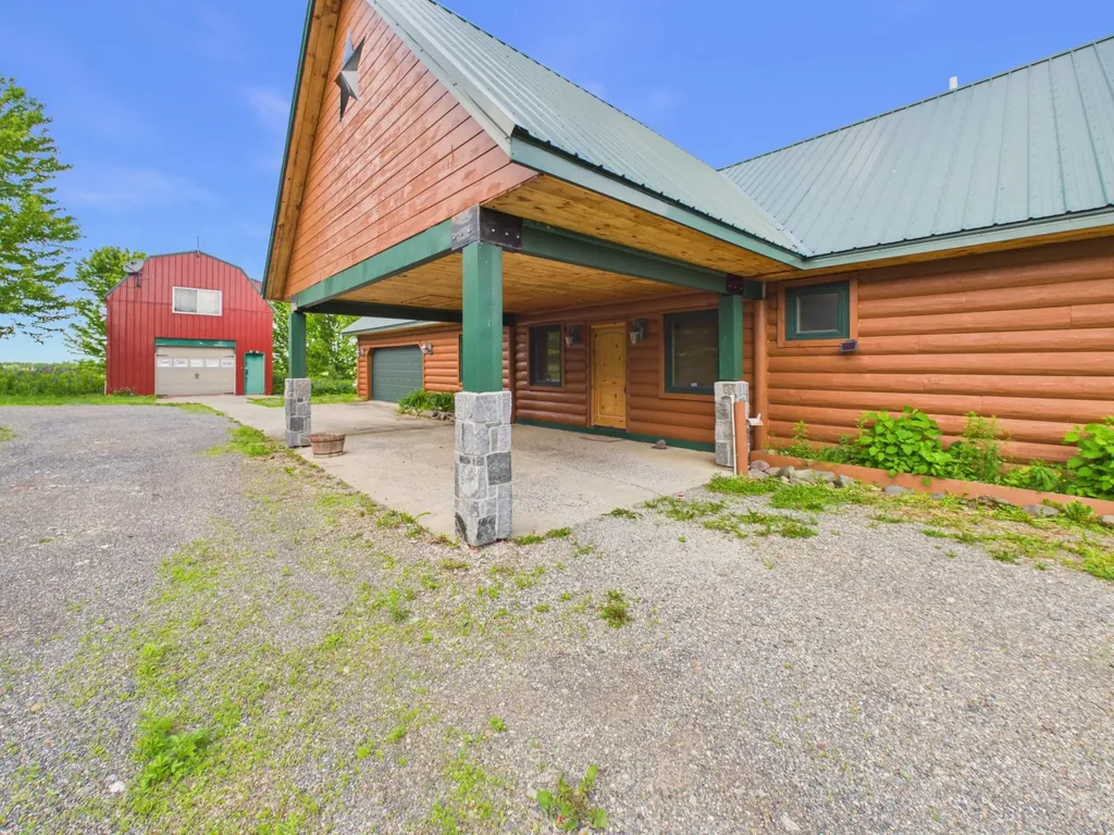 207 Forest Avenue Easton ME 04740