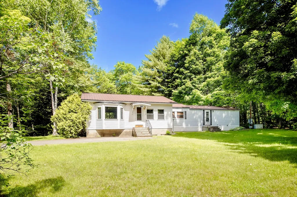 1574 Roxbury Road Roxbury ME 04275