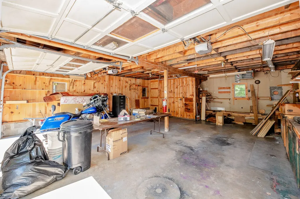 1574 Roxbury Road Roxbury ME 04275