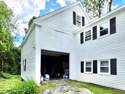5 Ossipee Trail E Standish ME 04084