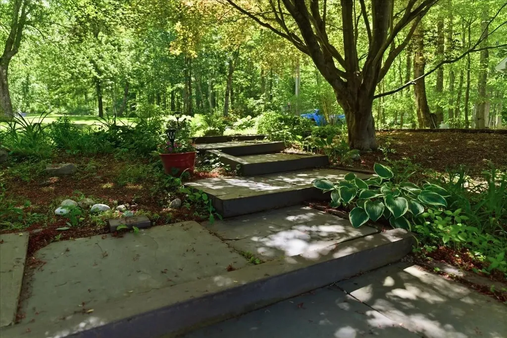55 Birch Drive Poland ME 04274