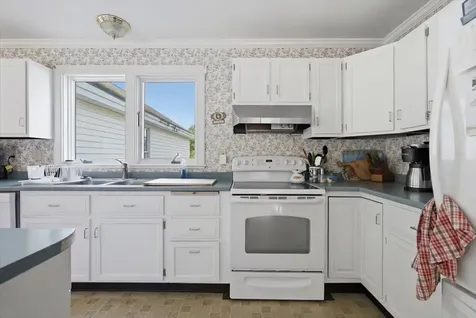 7 Middle Street Randolph ME 04346