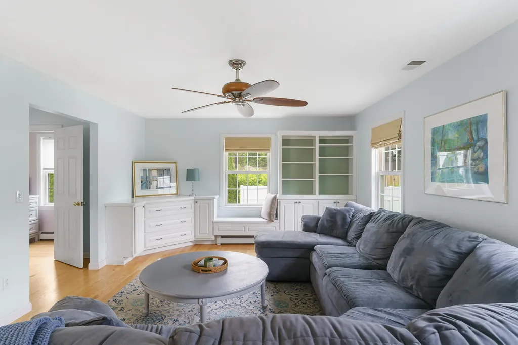 211 Oak Street Bath ME 04530