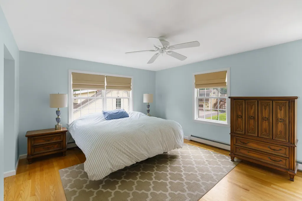 211 Oak Street Bath ME 04530