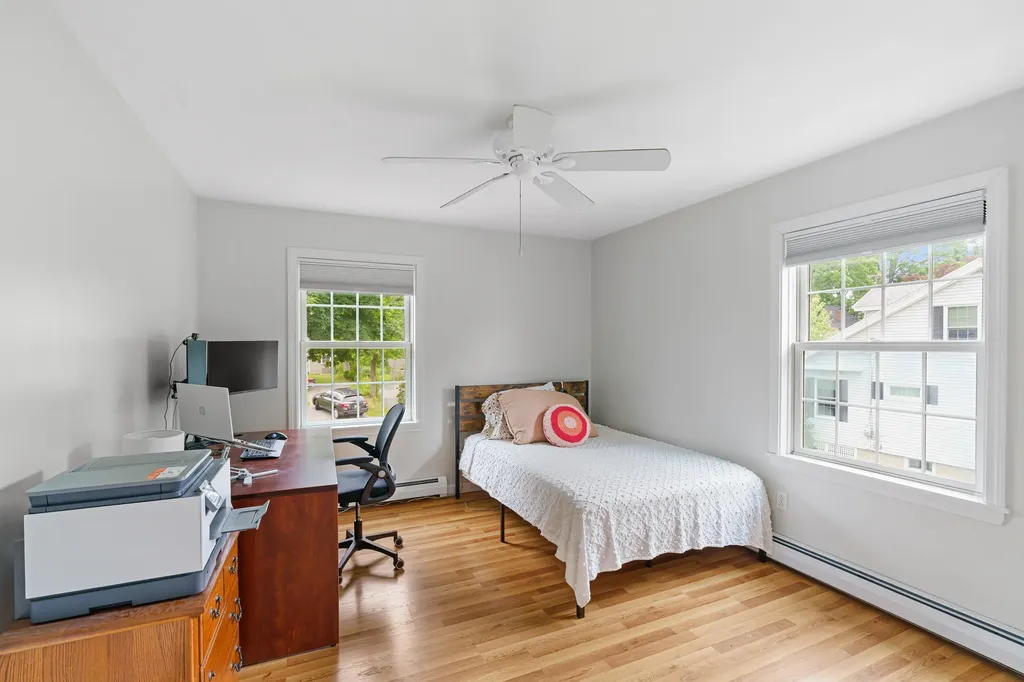 211 Oak Street Bath ME 04530