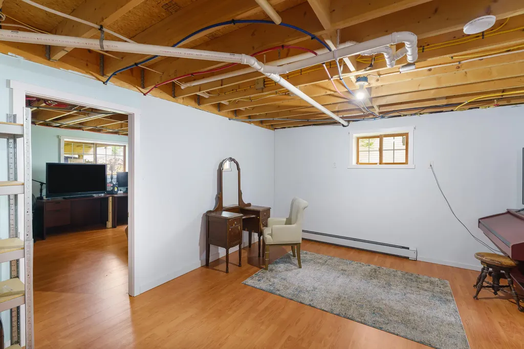 211 Oak Street Bath ME 04530