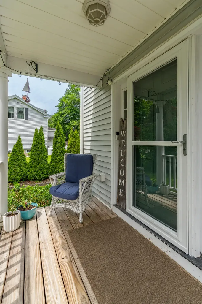 211 Oak Street Bath ME 04530