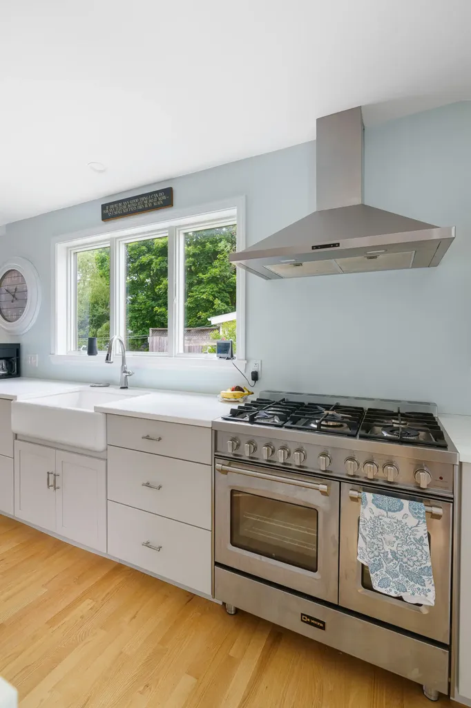 211 Oak Street Bath ME 04530