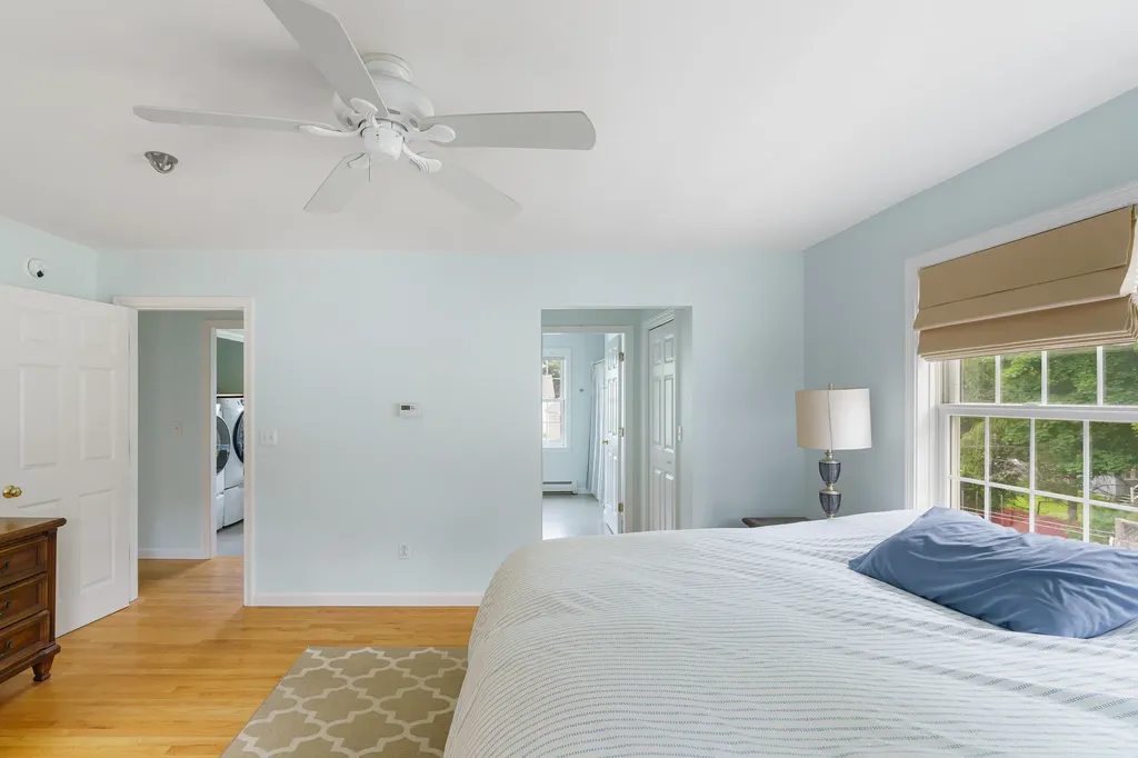 211 Oak Street Bath ME 04530