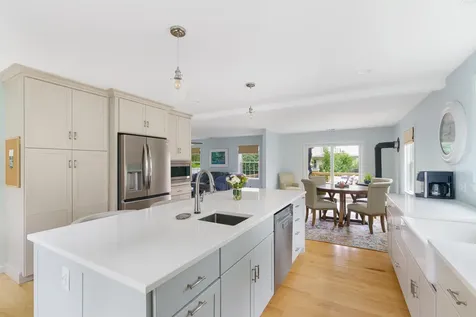 211 Oak Street Bath ME 04530