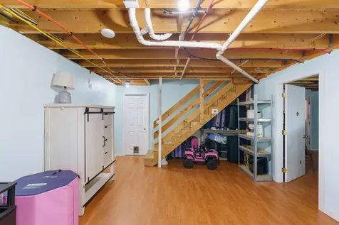 211 Oak Street Bath ME 04530