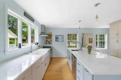 211 Oak Street Bath ME 04530
