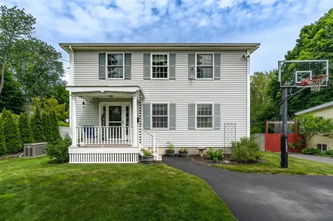 211 Oak Street Bath ME 04530