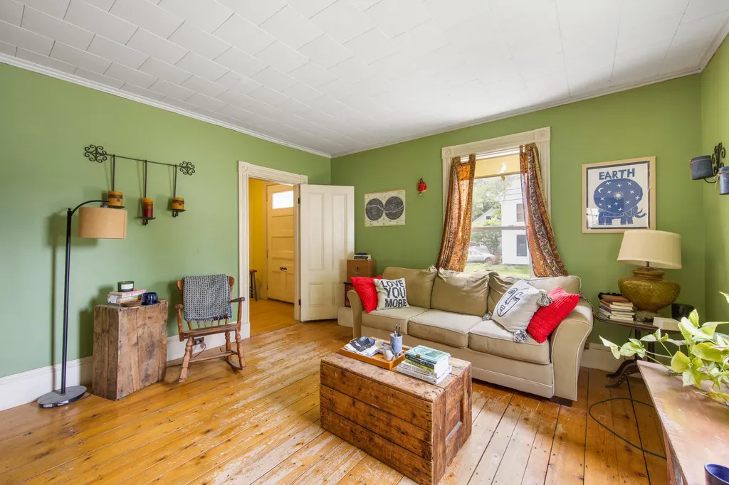 26 Jefferson Street Bangor ME 04401