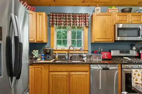 58 Shady Lane Newport ME 04953