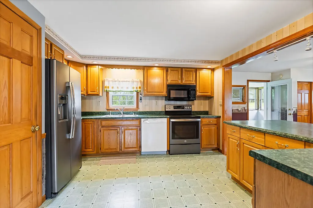 1050 Main Street Palmyra ME 04965