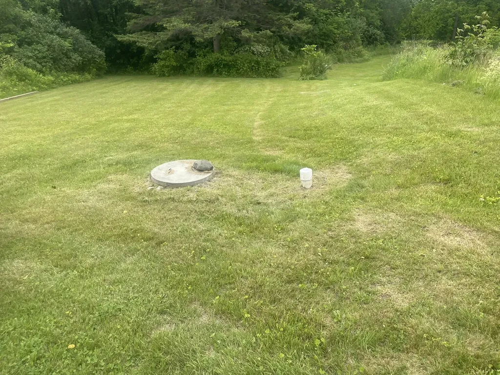 19 Swan Road New Sharon ME 04955