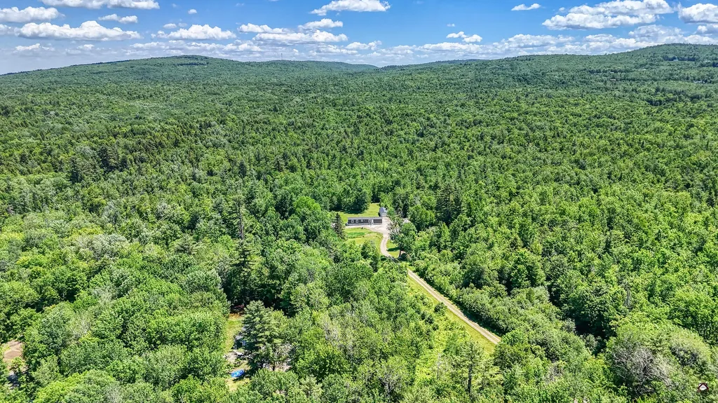 19 Swan Road New Sharon ME 04955