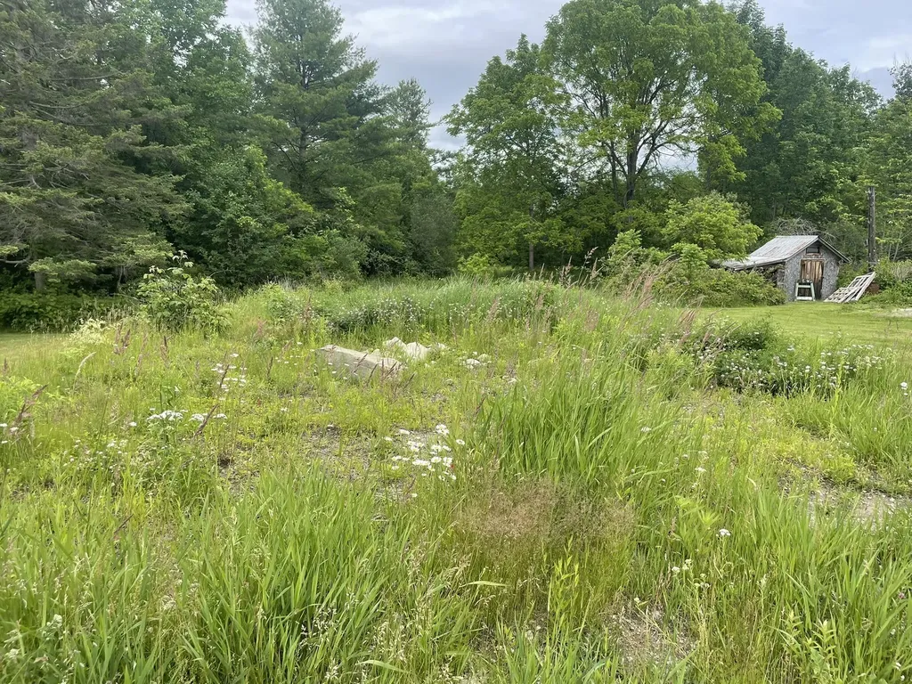 19 Swan Road New Sharon ME 04955