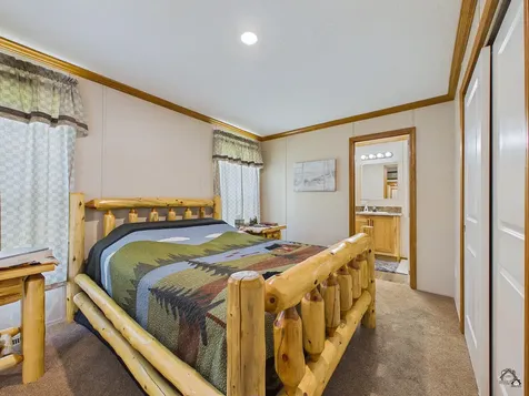 19 Swan Road New Sharon ME 04955