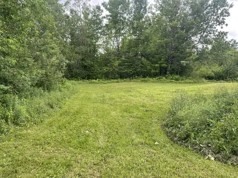 19 Swan Road New Sharon ME 04955