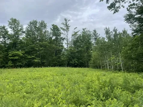 19 Swan Road New Sharon ME 04955