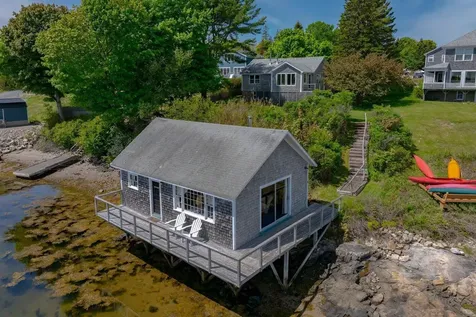 5 Windswept Way Tremont ME 04612