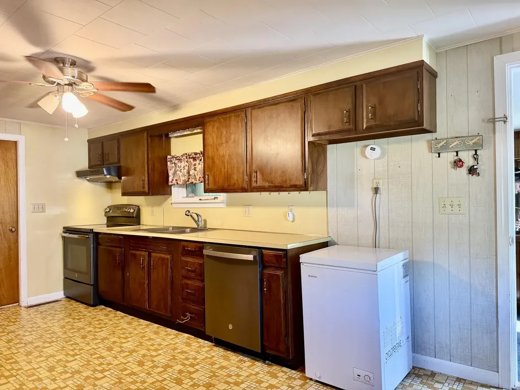 4 North Street Machias ME 04654