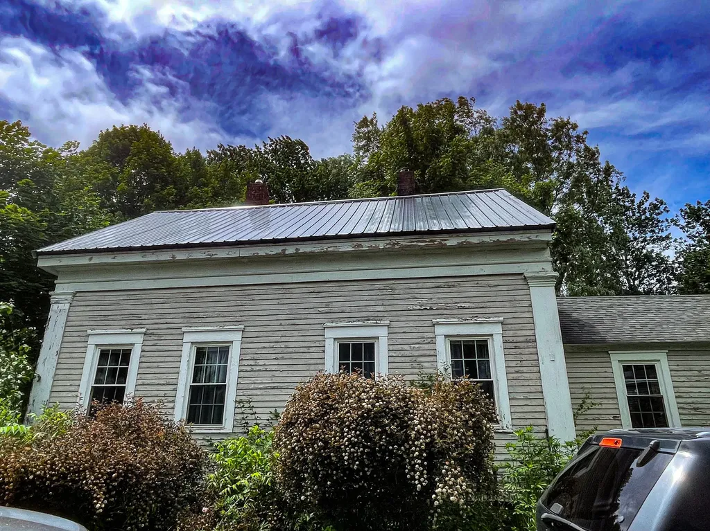 8 Summer Street Hampden ME 04444
