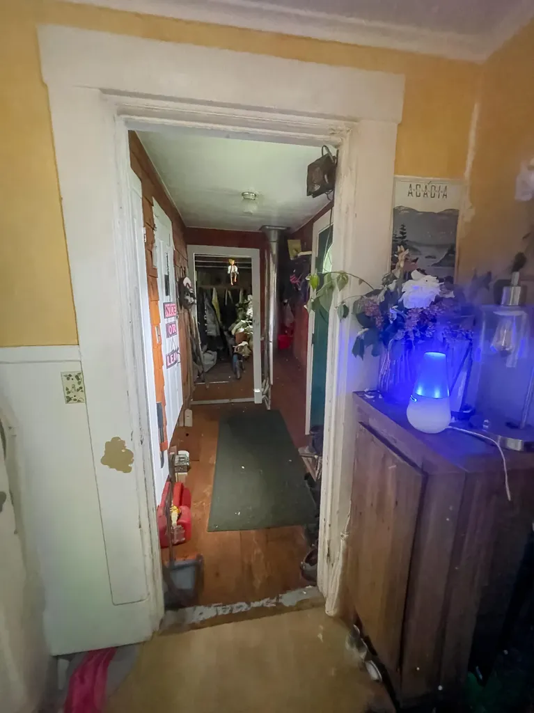 8 Summer Street Hampden ME 04444
