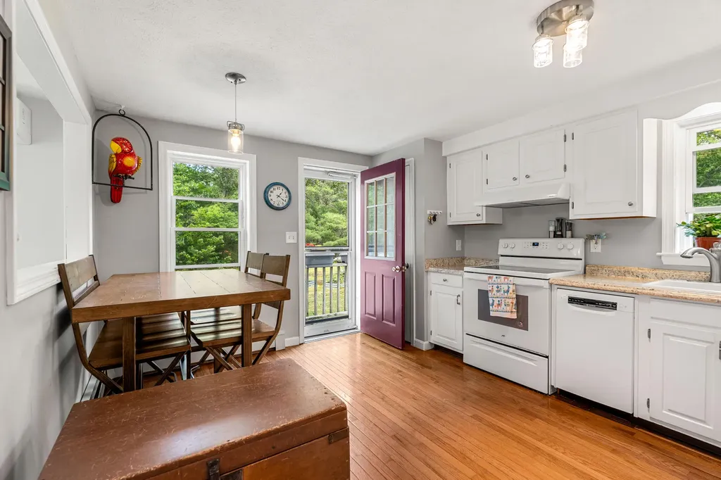 27 Nottingham Drive Sanford ME 04073