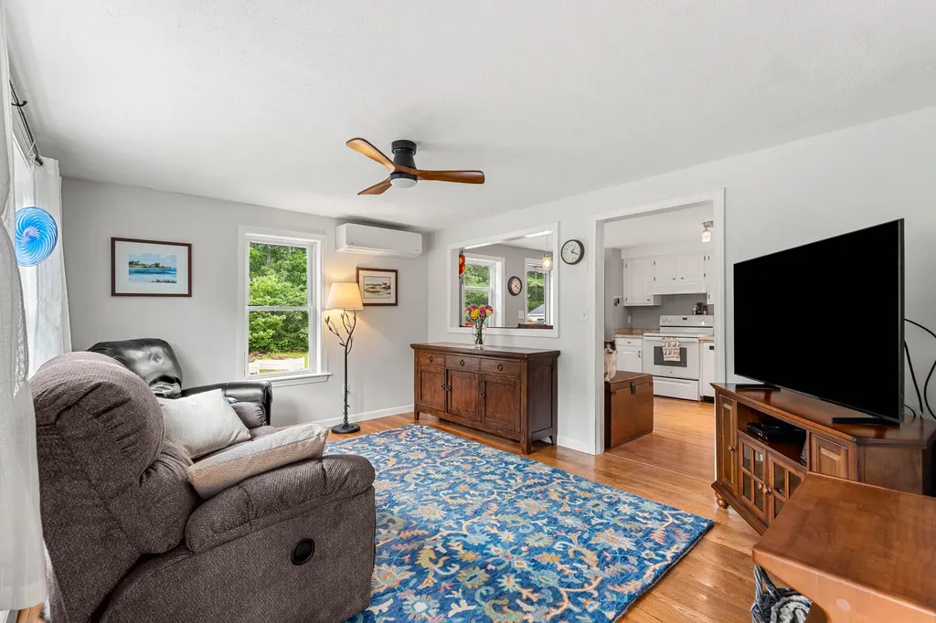27 Nottingham Drive Sanford ME 04073