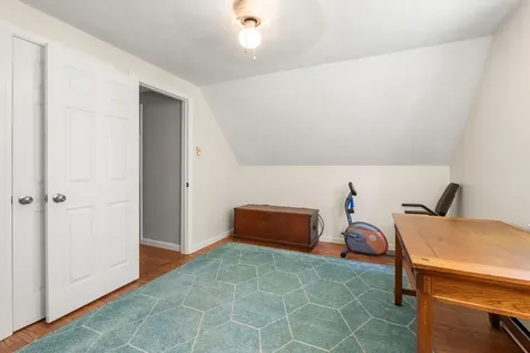 27 Nottingham Drive Sanford ME 04073